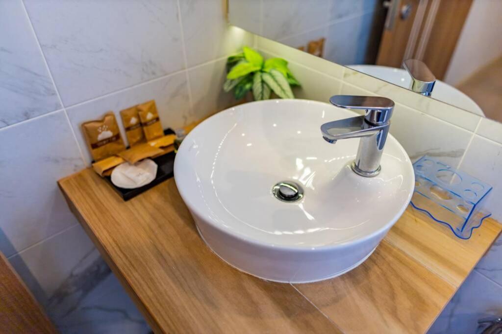 Ao Nang Honeybee Pool Villa Smooth As Silk מראה חיצוני תמונה