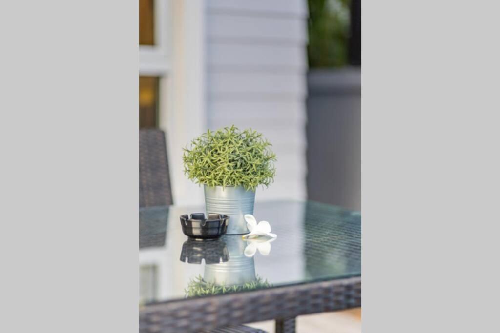 Ao Nang Honeybee Pool Villa Smooth As Silk מראה חיצוני תמונה