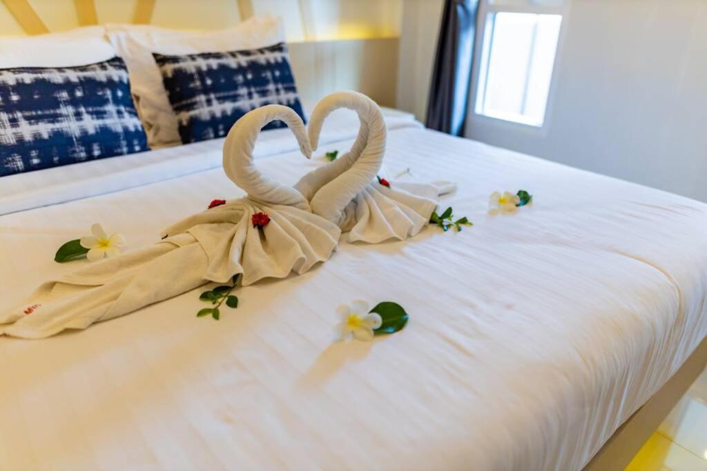 Ao Nang Honeybee Pool Villa Smooth As Silk מראה חיצוני תמונה